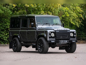 Used Land Rover Defender 1995 for sale - 79472732: Photo