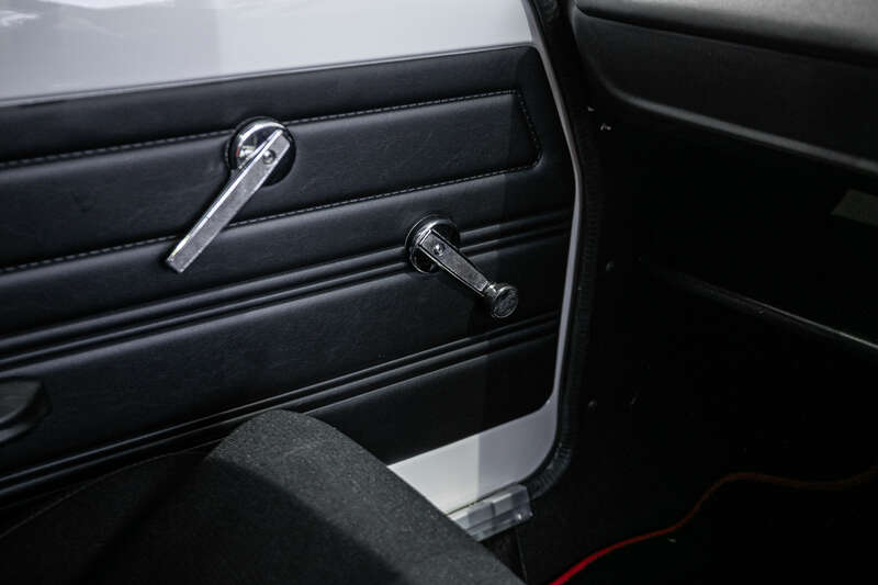 Used Ford Escort for sale - 77769817: Photo 22