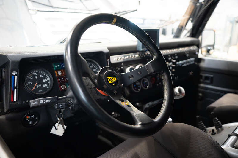 Used Land Rover Defender 90 for sale - 77724328: Photo 18