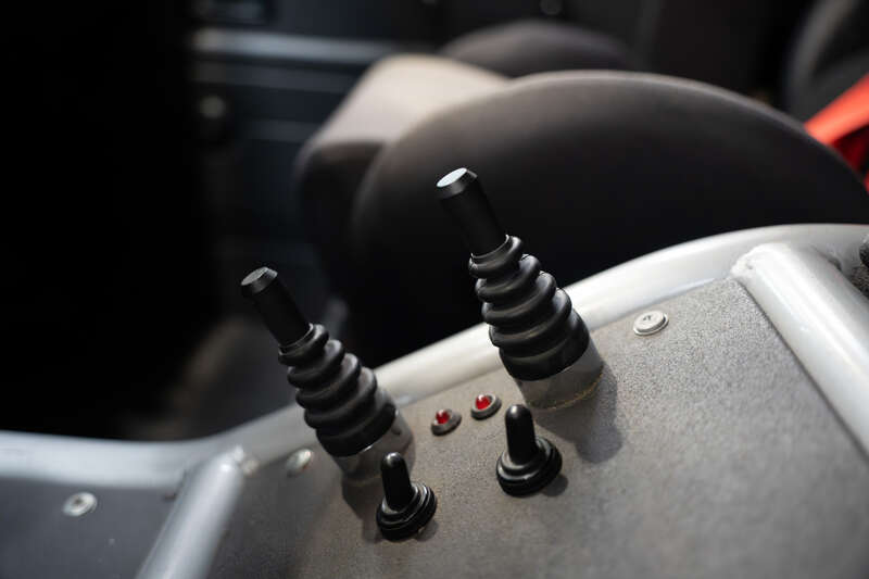 Used Land Rover Defender 90 for sale - 77724328: Photo 25