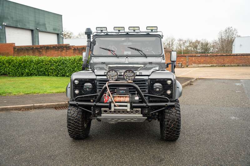 Used Land Rover Defender 90 for sale - 77724328: Photo 6