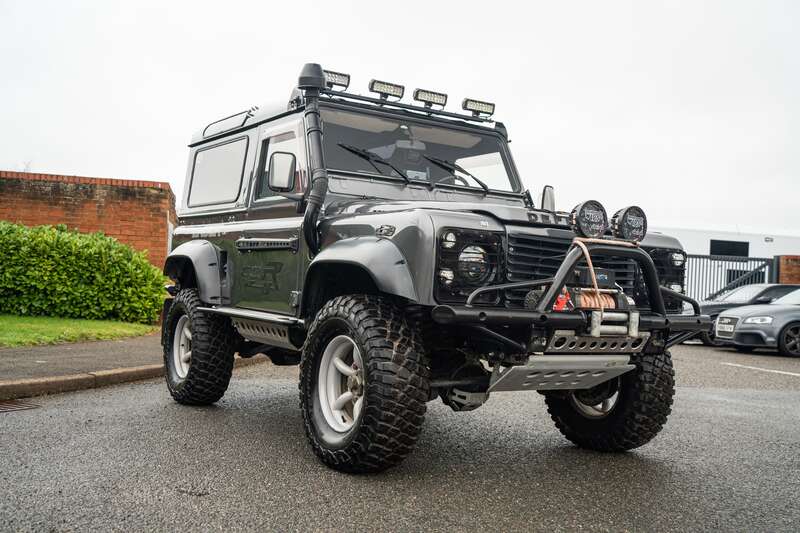 Used Land Rover Defender 90 for sale - 77724328: Photo 9