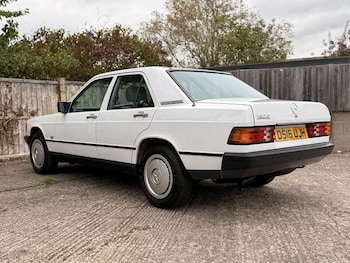 Used Mercedes-Benz 190 1990 for sale - 76228646: Photo