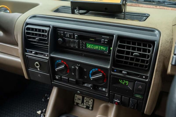 Used Land Rover Discovery 1996 for sale - 76296579: Photo 20
