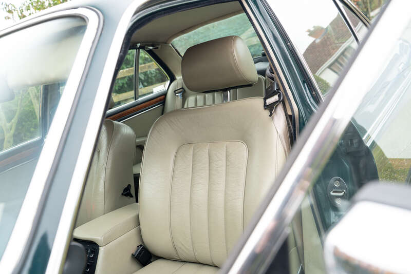 Used Daimler Double Six for sale - 77769811: Photo 15