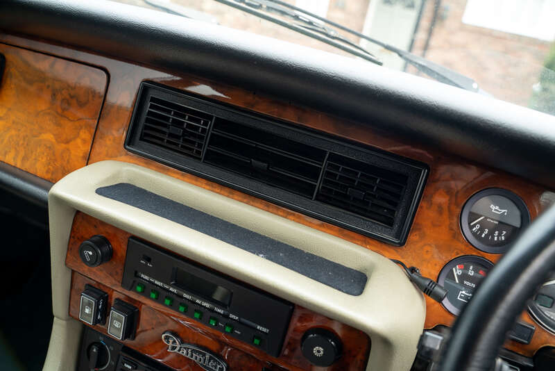 Used Daimler Double Six for sale - 77769811: Photo 23