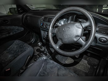 Used Ford Escort 1997 for sale - 77769831: Photo