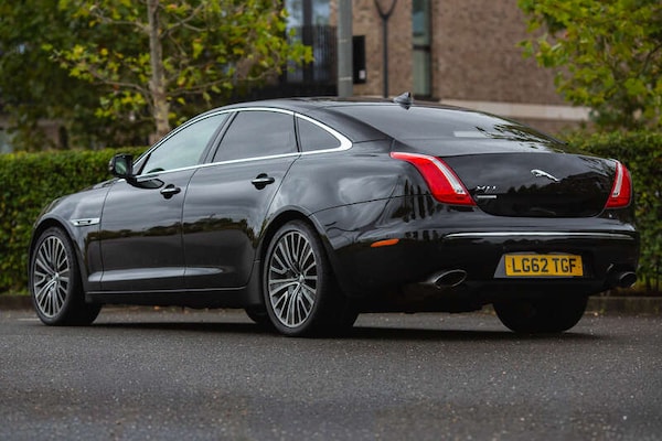 Used Jaguar XJ 2012 for sale - 76248374: Photo 4