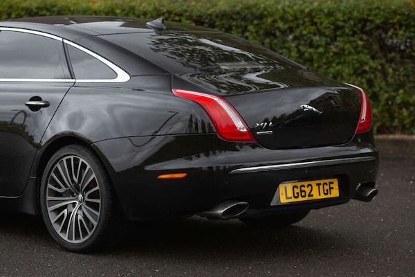 Used Jaguar XJ 2012 for sale - 76248374: Photo 9