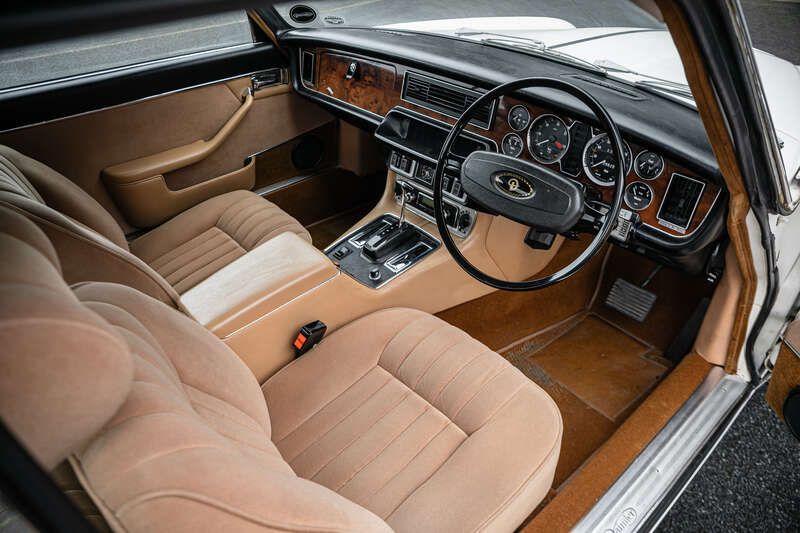 Used Daimler Sovereign 1976 for sale - 77613120: Photo 2