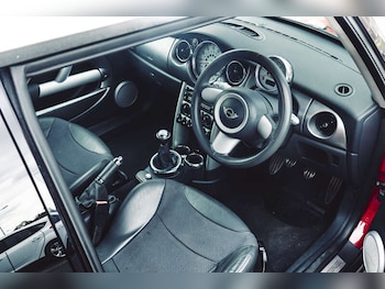 Used MINI Cooper 2004 for sale - 77769828: Photo