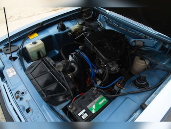 Used Ford Capri 1986 for sale - 79325725: Photo