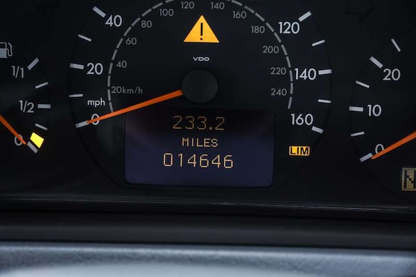 Used Mercedes-Benz CLK 2001 for sale - 76271350: Photo 10