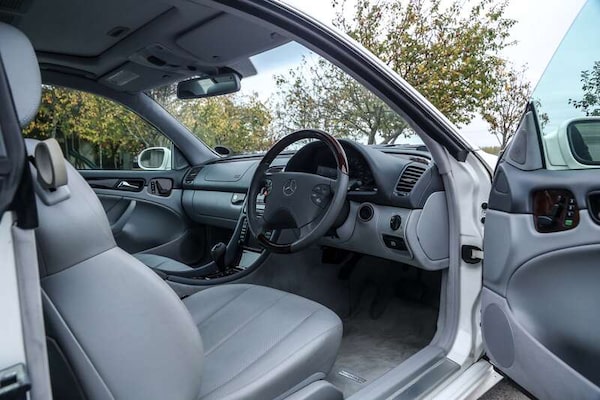 Used Mercedes-Benz CLK 2001 for sale - 76271350: Photo 22