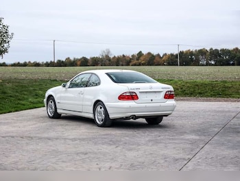 Used Mercedes-Benz CLK 2001 for sale - 76271350: Photo 4