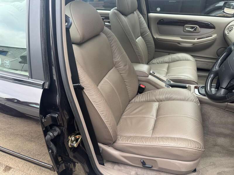 Used Ford Scorpio for sale - 76318417: Photo 2