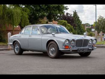 Used Daimler Sovereign 1972 for sale - 75352546: Photo