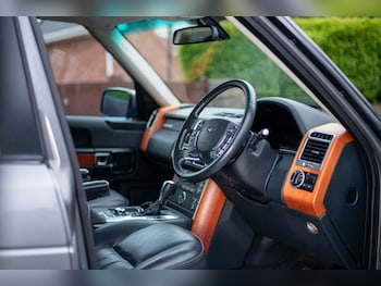 Used Land Rover Range Rover 2010 for sale - 76216449: Photo 2