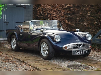 Daimler Sp250 feature image