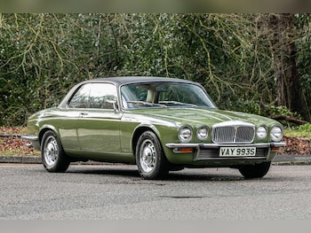 Daimler Sovereign feature image