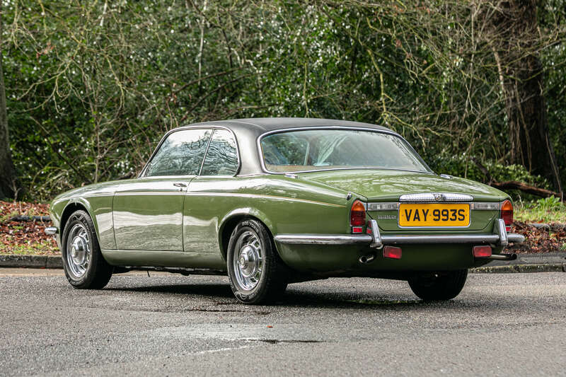 Used Daimler Sovereign 1977 for sale - 77613124: Photo 4