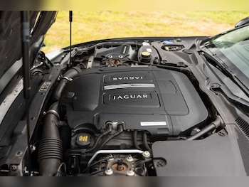 Used Jaguar XKR 2011 for sale - 75365110: Photo