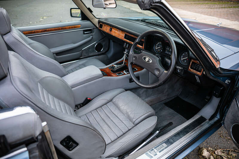 Used Jaguar XJS for sale - 76228648: Photo 2