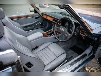 Used Jaguar XJS 1994 for sale - 76228648: Photo