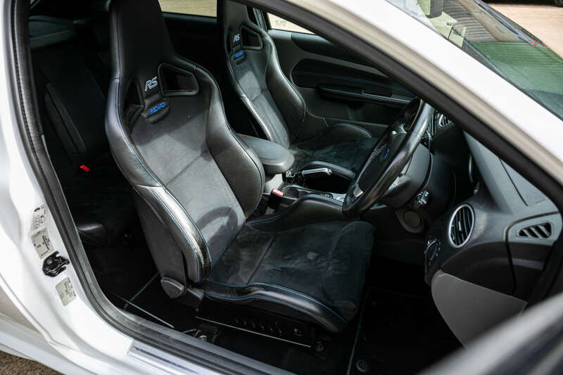 Used Ford Focus 2010 for sale - 76180037: Photo 16