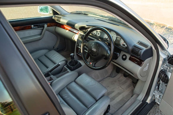 Used Audi S6 Saloon 1996 for sale - 76123487: Photo 2
