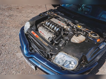 Used Alfa Romeo GTV 1998 for sale - 79170080: Photo