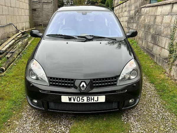 Used Renault Clio 2005 for sale - 76296597: Photo 16