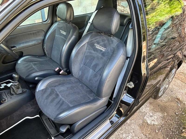 Used Renault Clio 2005 for sale - 76296597: Photo 23