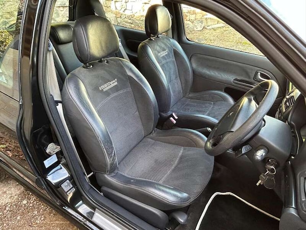 Used Renault Clio 2005 for sale - 76296597: Photo 2