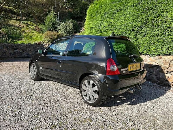 Used Renault Clio 2005 for sale - 76296597: Photo 4