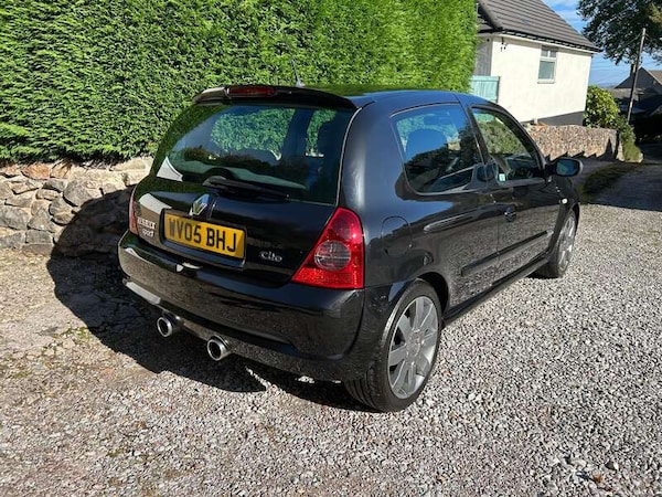 Used Renault Clio 2005 for sale - 76296597: Photo 8