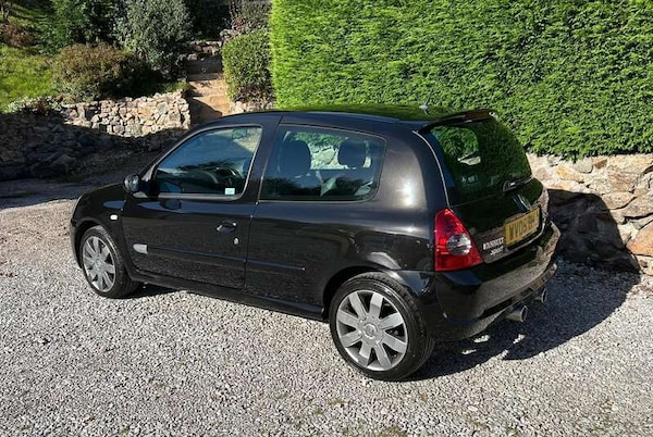 Used Renault Clio 2005 for sale - 76296597: Photo 9