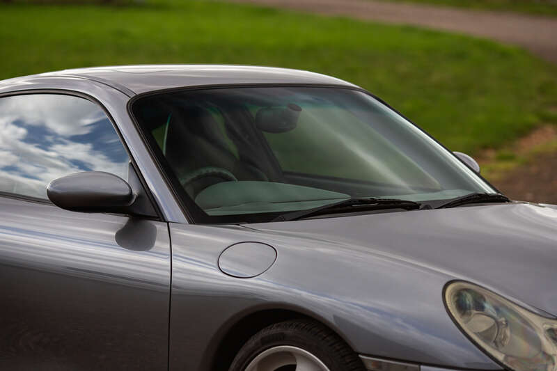 Used Porsche 911 2003 for sale - 76248369: Photo 12