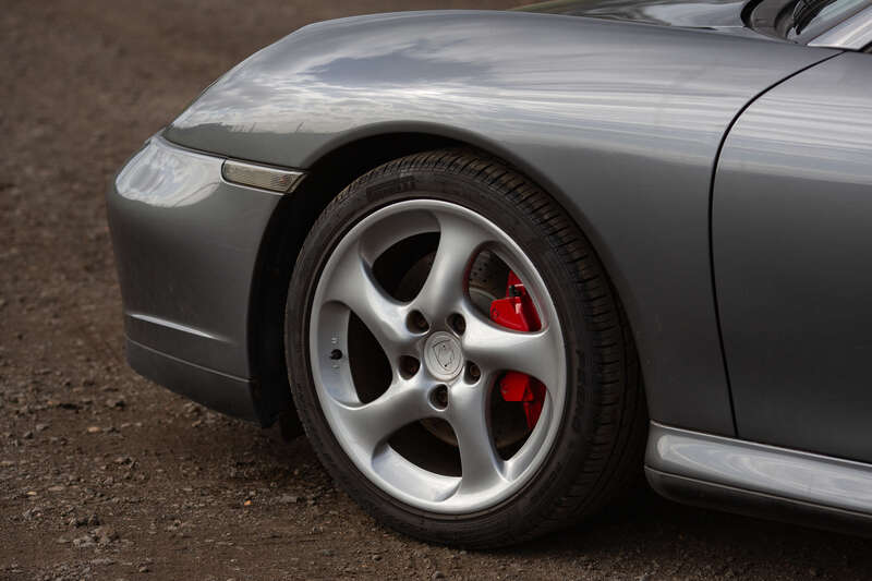 Used Porsche 911 2003 for sale - 76248369: Photo 14