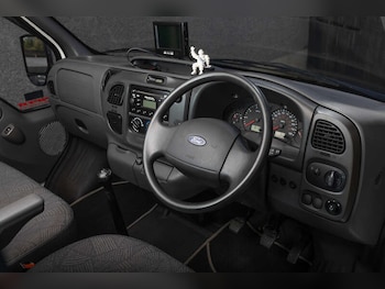Used Ford Transit 2018 for sale - 76021545: Photo 2