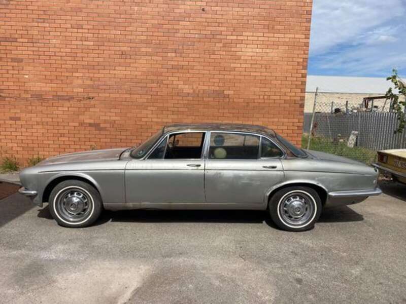 Used Daimler Double Six 2021 for sale - 76021547: Photo 3
