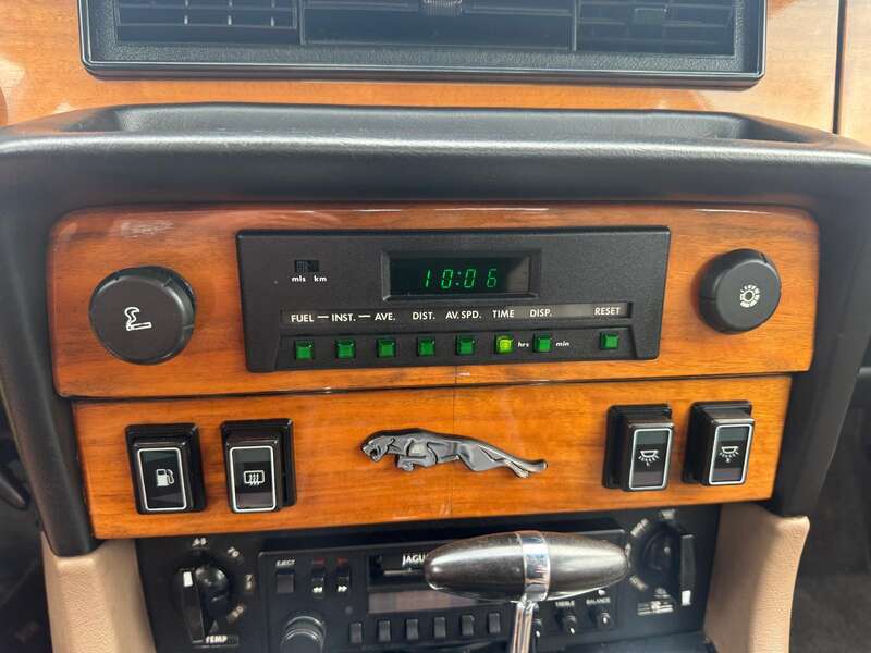 Used Jaguar XJ 2025 for sale - 77724333: Photo 15