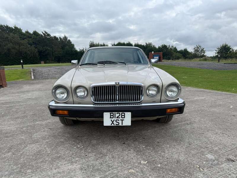 Used Jaguar XJ 2025 for sale - 77724333: Photo 6