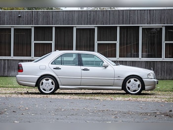 Used Mercedes-Benz C-Class 1998 for sale - 76228645: Photo 4