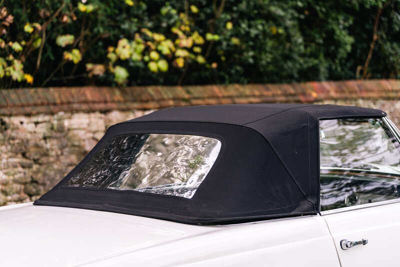 Used Mercedes-Benz 230 SL 2021 for sale - 76350311: Photo 17