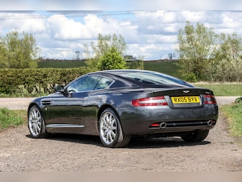 Used Aston Martin DB9 2005 for sale - 78376703: Photo