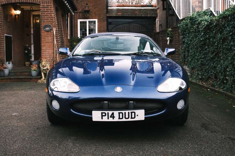 Used Jaguar XK8 2001 for sale - 77400932: Photo 7