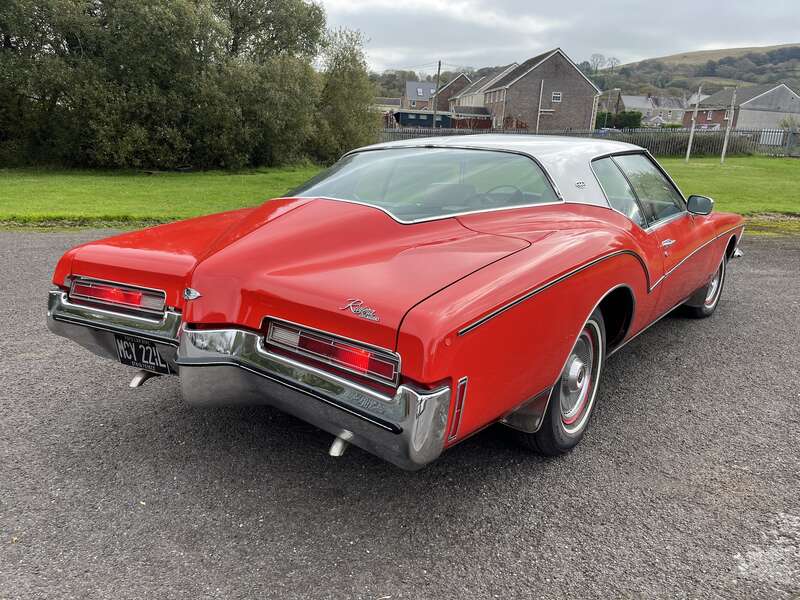 Used Buick Riviera 2006 for sale - 76285180: Photo 4