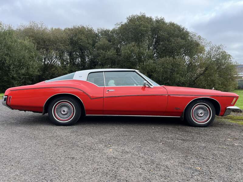 Used Buick Riviera 2006 for sale - 76285180: Photo 5