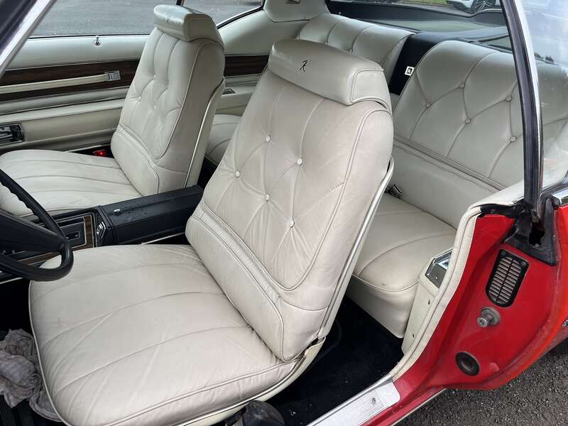 Used Buick Riviera 2006 for sale - 76285180: Photo 7